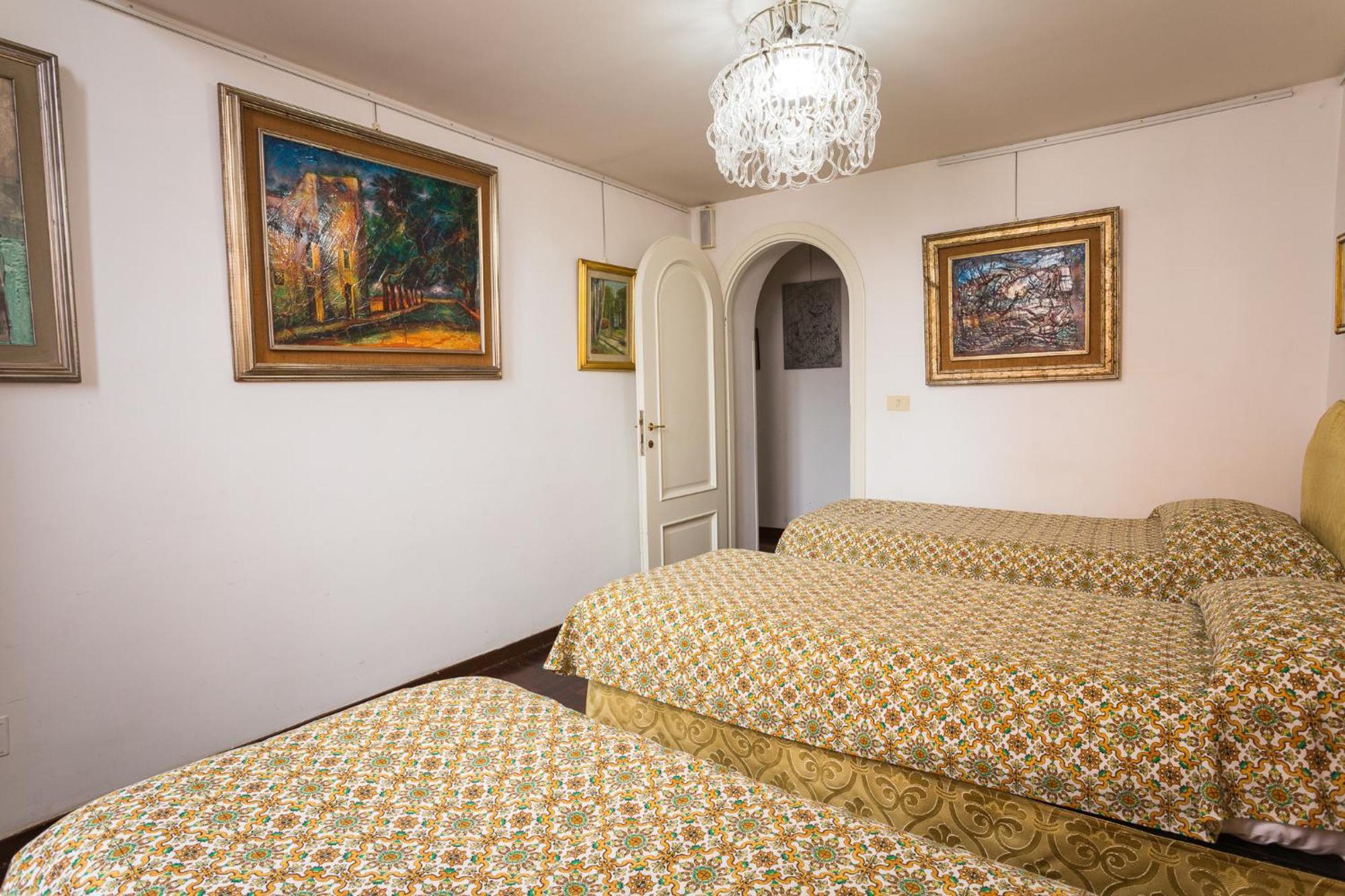 Appartamento D'Epoca Colosseo Art Gallery Rom Eksteriør billede